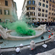 Illustration for article titled Dutch Soccer Hooligans Running Wild, Clashing With Riot Police In Rome
